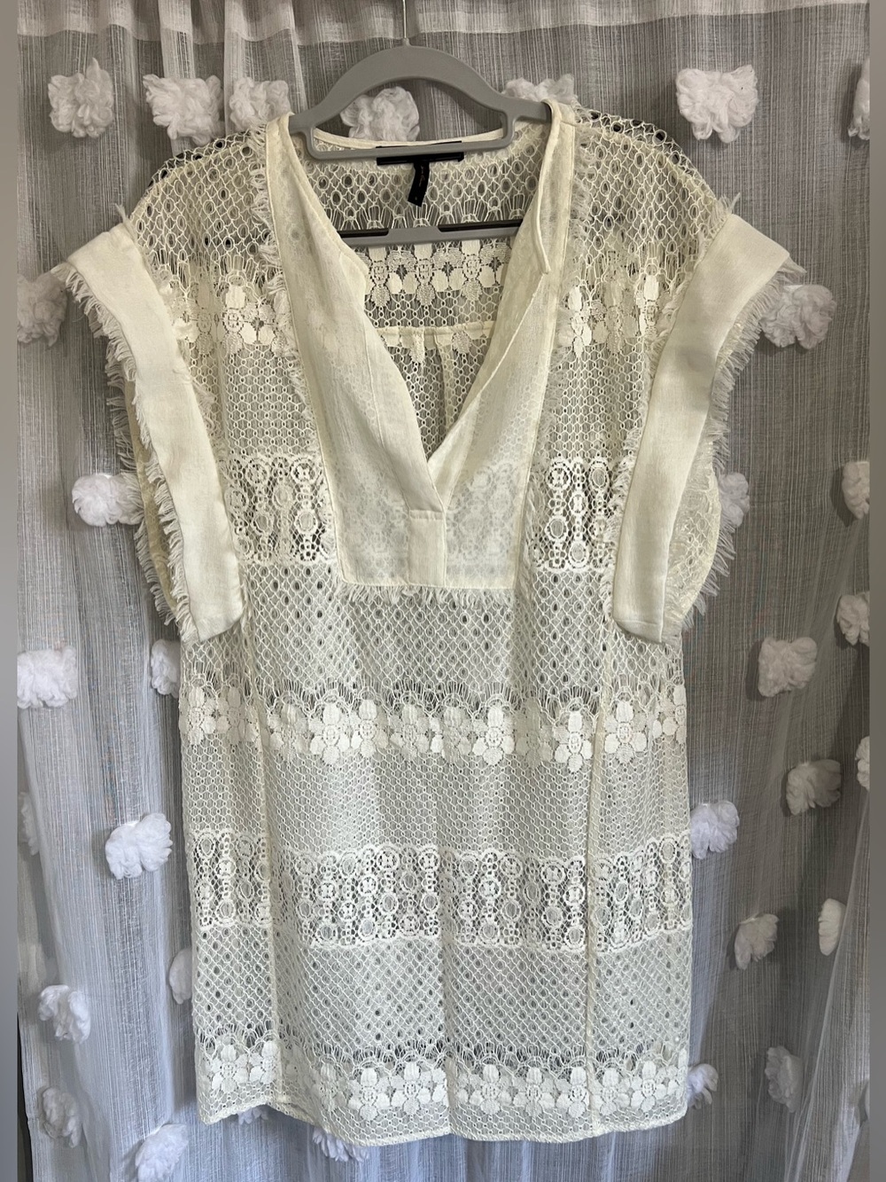 BCBG Maxazria Cream Lace V-Neck Short Sleeve Women's cover up